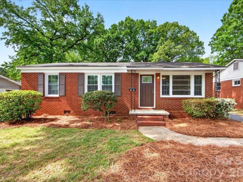 4820 Charleston Drive, Charlotte, NC 28212.  MLS# CAR4369686, YatesRealty ID 22940. 