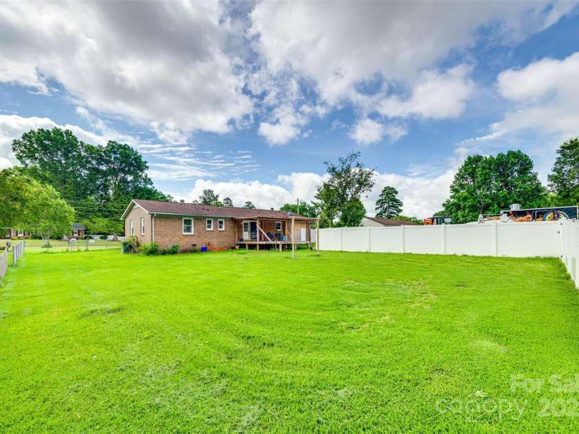 739 Springdale Road, Rock Hill, SC 29730.  MLS# CAR4267574, YatesRealty ID 22940. Fenced Back Yard