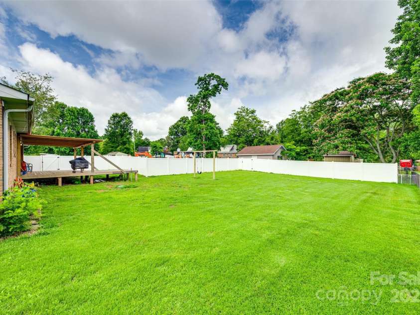739 Springdale Road, Rock Hill, SC 29730.  MLS# CAR4267574, YatesRealty ID 22940. Fenced Back Yard