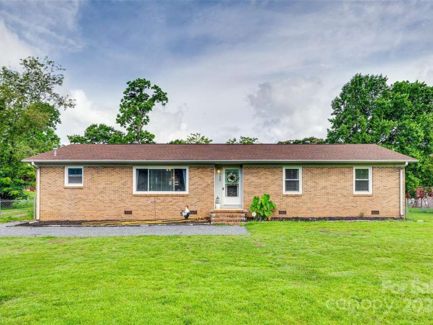 739 Springdale Road, Rock Hill, SC 29730.  MLS# CAR4267574, YatesRealty ID 22940. Front View