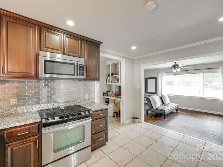 739 Springdale Road, Rock Hill, SC 29730.  MLS# CAR4267574, YatesRealty ID 22940. Kitchen Area