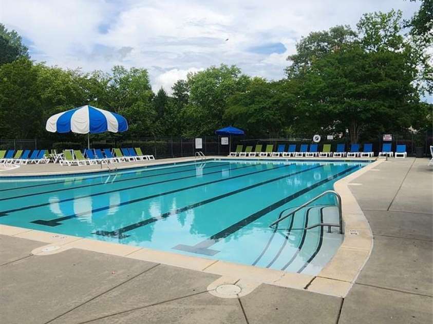 14411 Glendon Hall Lane, Charlotte, NC 28262.  MLS# CAR4268955, YatesRealty ID 22941. Community Pool