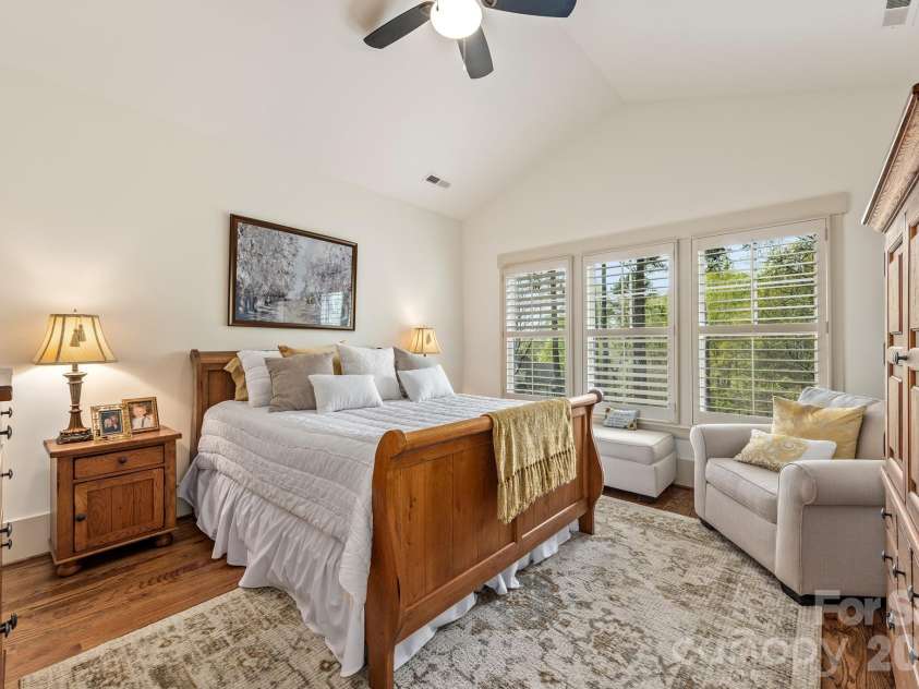 18321 Rosapenny Road, Charlotte, NC 28278.  MLS# CAR4364652, YatesRealty ID 22942. 4th Bedroom on upper level