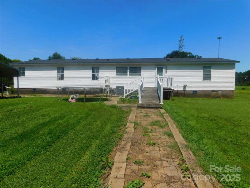 33343 Old Salisbury Road, Albemarle, NC 28001.  MLS# CAR4273677, YatesRealty ID 22943. 