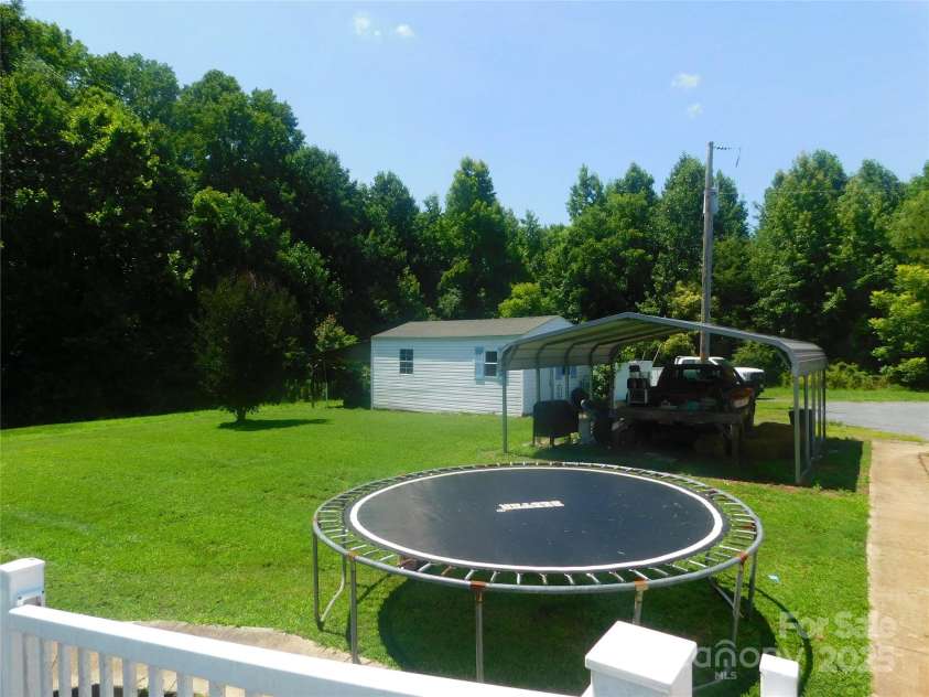 33343 Old Salisbury Road, Albemarle, NC 28001.  MLS# CAR4273677, YatesRealty ID 22943. 