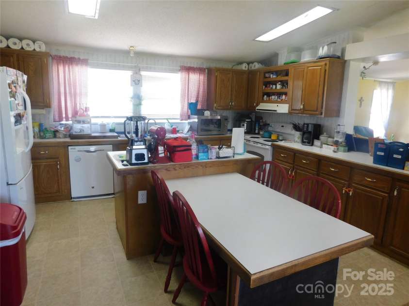 33343 Old Salisbury Road, Albemarle, NC 28001.  MLS# CAR4273677, YatesRealty ID 22943. 