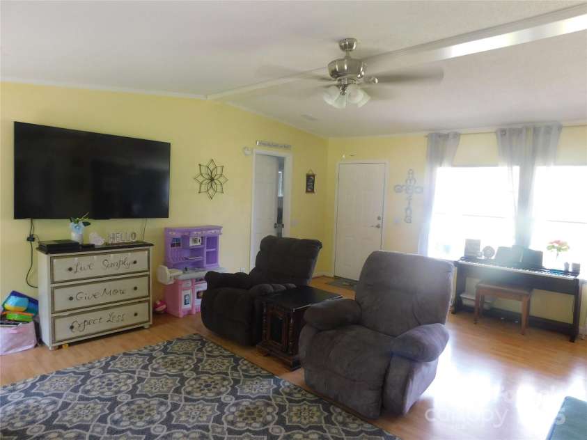 33343 Old Salisbury Road, Albemarle, NC 28001.  MLS# CAR4273677, YatesRealty ID 22943. 