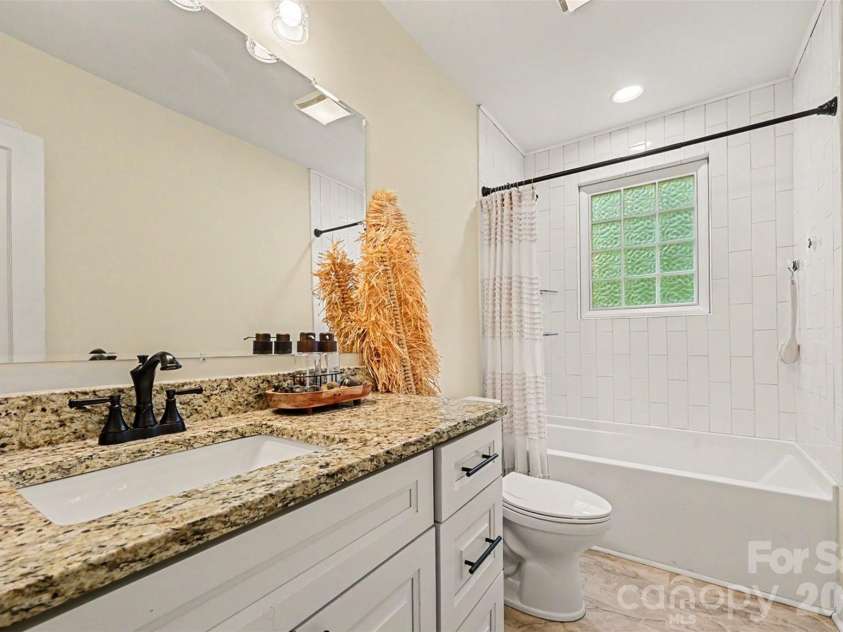 704 Marion Sims Drive, Lancaster, SC 29720.  MLS# CAR4379158, YatesRealty ID 22944. 