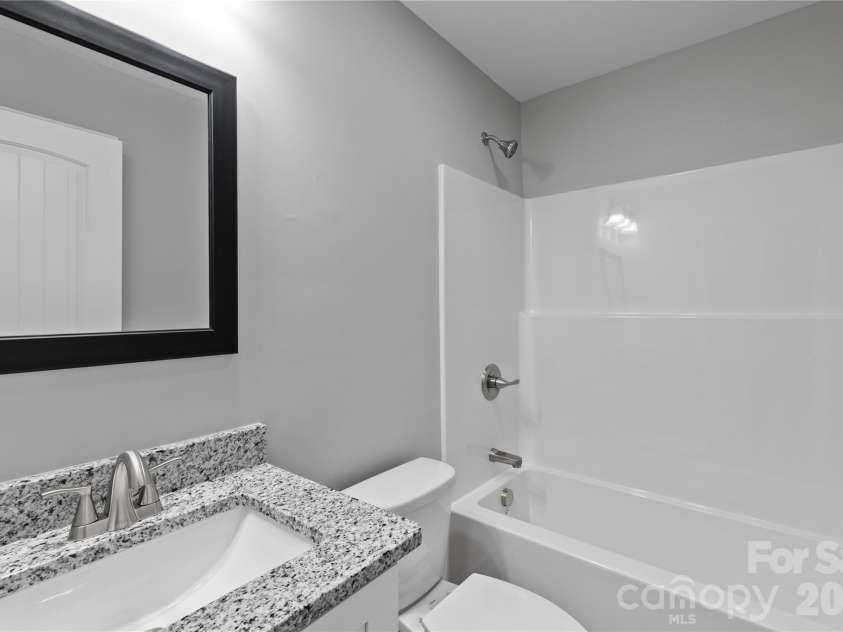1021 E 10th Street, Kannapolis, NC 28083.  MLS# CAR4367969, YatesRealty ID 22945. 