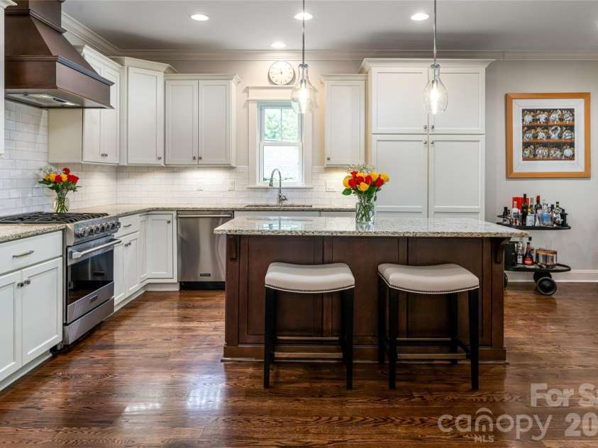1 Stills Creek Loop, Fairview, NC 28730.  MLS# CAR4375448, YatesRealty ID 22948. 
