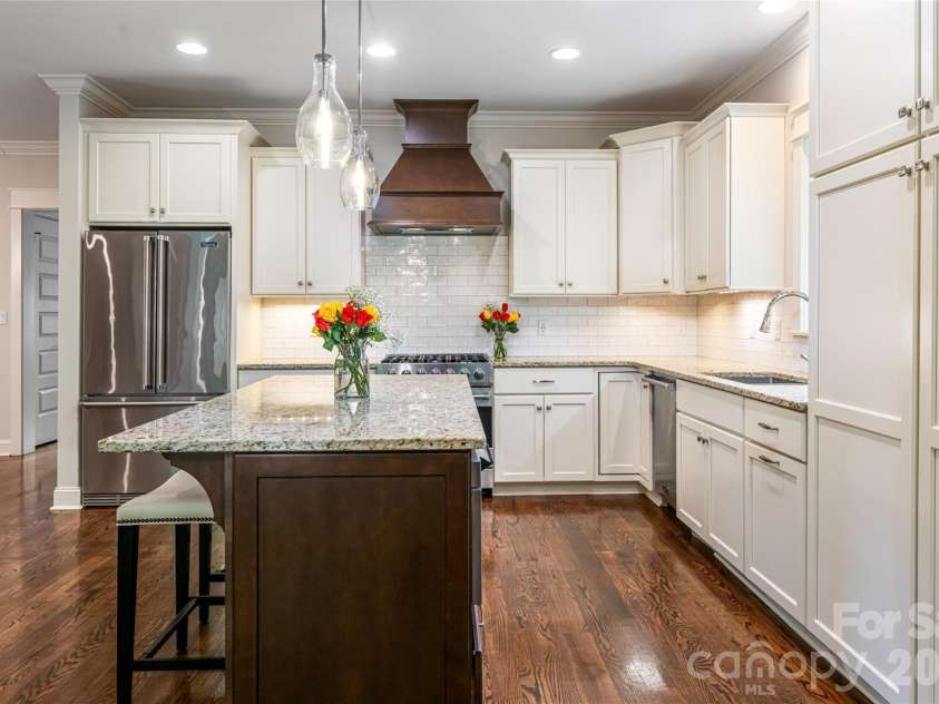 1 Stills Creek Loop, Fairview, NC 28730.  MLS# CAR4375448, YatesRealty ID 22948. 