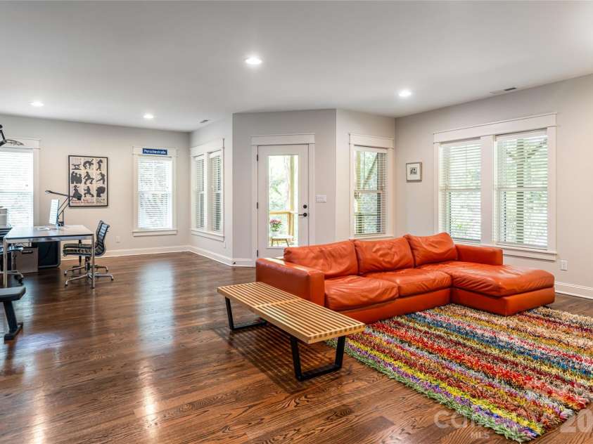 1 Stills Creek Loop, Fairview, NC 28730.  MLS# CAR4375448, YatesRealty ID 22948. 