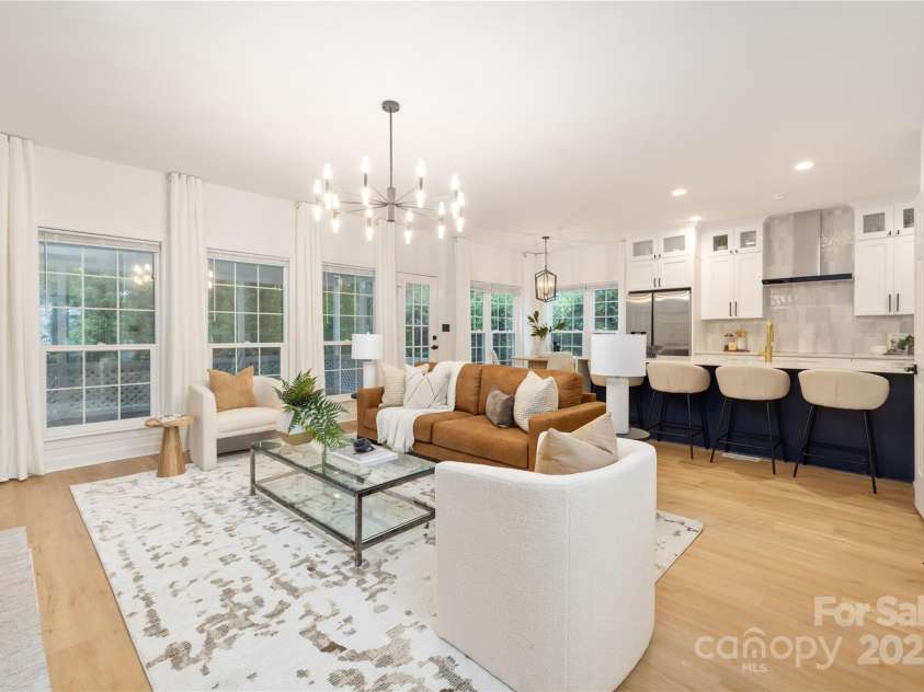 4808 Cobble Glen Way, Charlotte, NC 28269.  MLS# CAR4276072, YatesRealty ID 22948. 