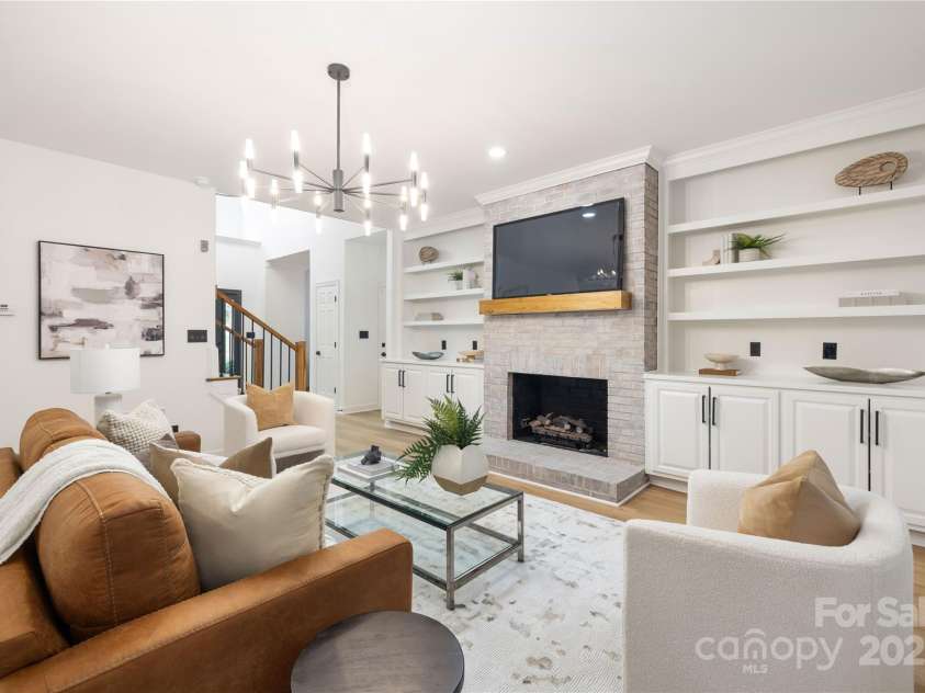 4808 Cobble Glen Way, Charlotte, NC 28269.  MLS# CAR4276072, YatesRealty ID 22948. 