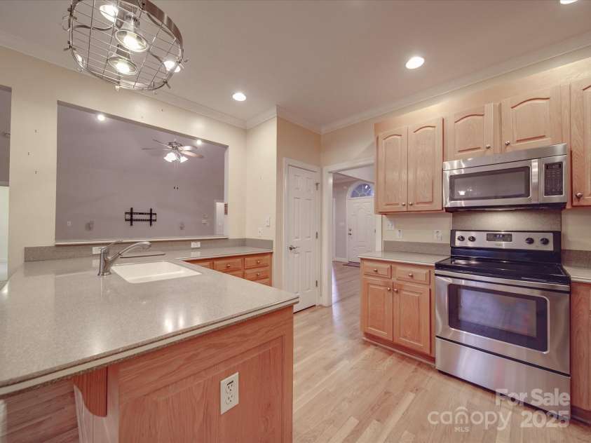 121 Sierra Woods Drive, Troutman, NC 28166.  MLS# CAR4210634, YatesRealty ID 2295. 