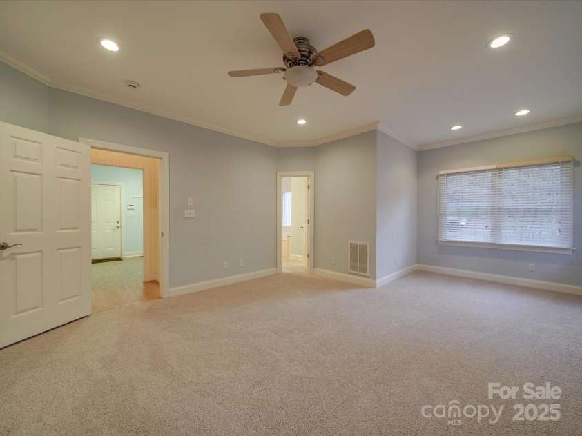 121 Sierra Woods Drive, Troutman, NC 28166.  MLS# CAR4210634, YatesRealty ID 2295. 