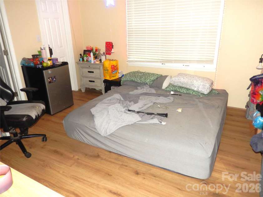 549 Brent Road, Raleigh, NC 27606.  MLS# CAR4350994, YatesRealty ID 2295. 
