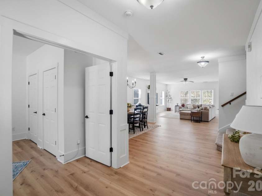 3018 Amaranth Drive, Tega Cay, SC 29708.  MLS# CAR4334316, YatesRealty ID 22950. Entry Way