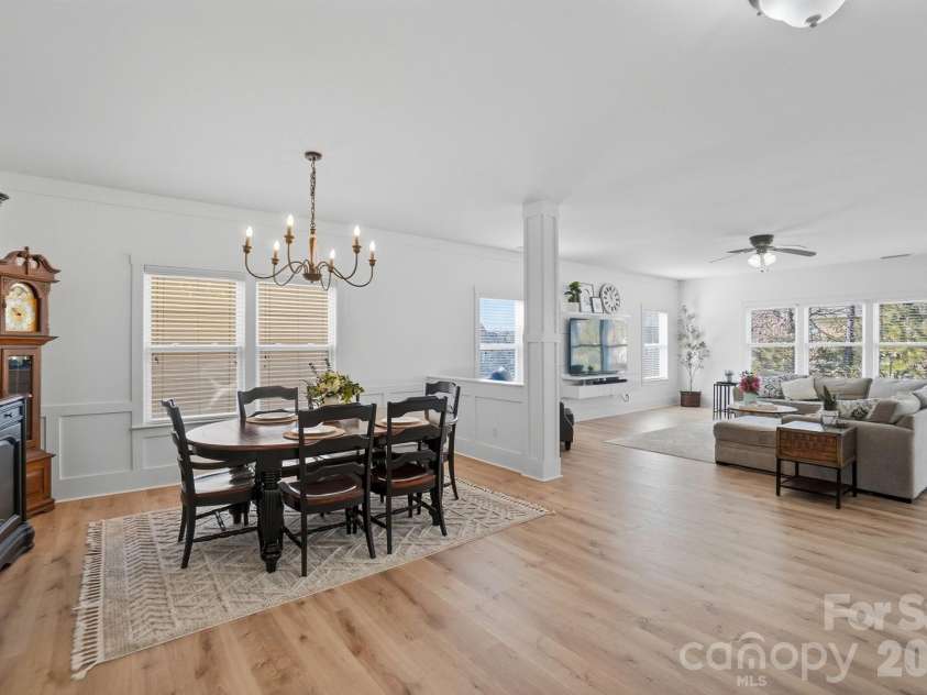 3018 Amaranth Drive, Tega Cay, SC 29708.  MLS# CAR4409524, YatesRealty ID 22950. Dining area