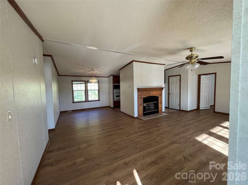 15 Mothers Way, Marshall, NC 28753.  MLS# CAR4380284, YatesRealty ID 22952. 