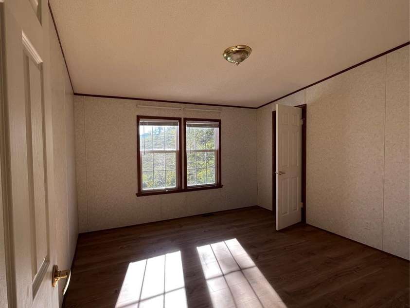 15 Mothers Way, Marshall, NC 28753.  MLS# CAR4380284, YatesRealty ID 22952. 