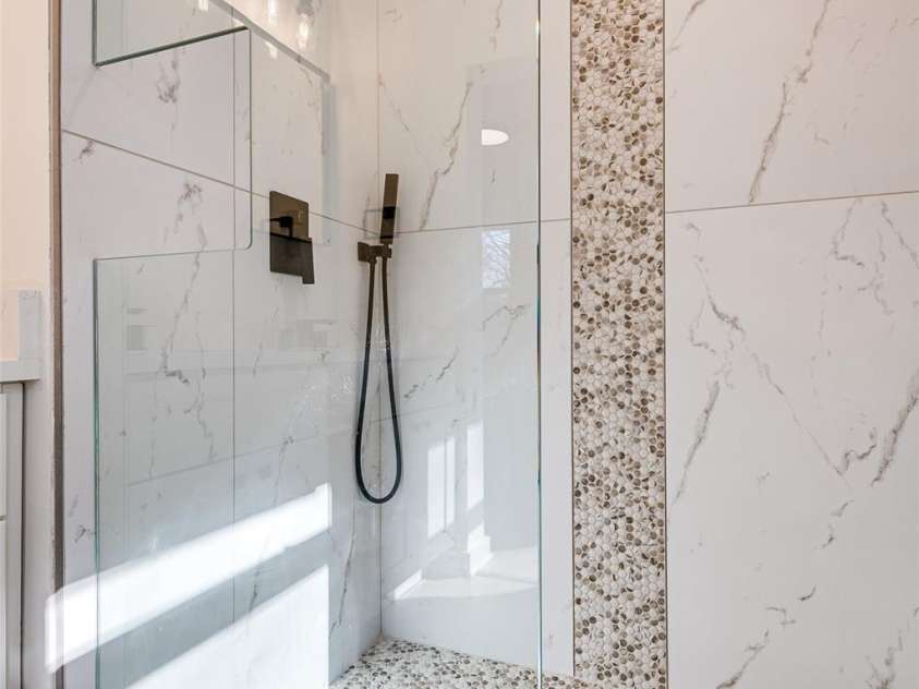 1522 Wickham Lane, Charlotte, NC 28208.  MLS# CAR4222983, YatesRealty ID 22954. 