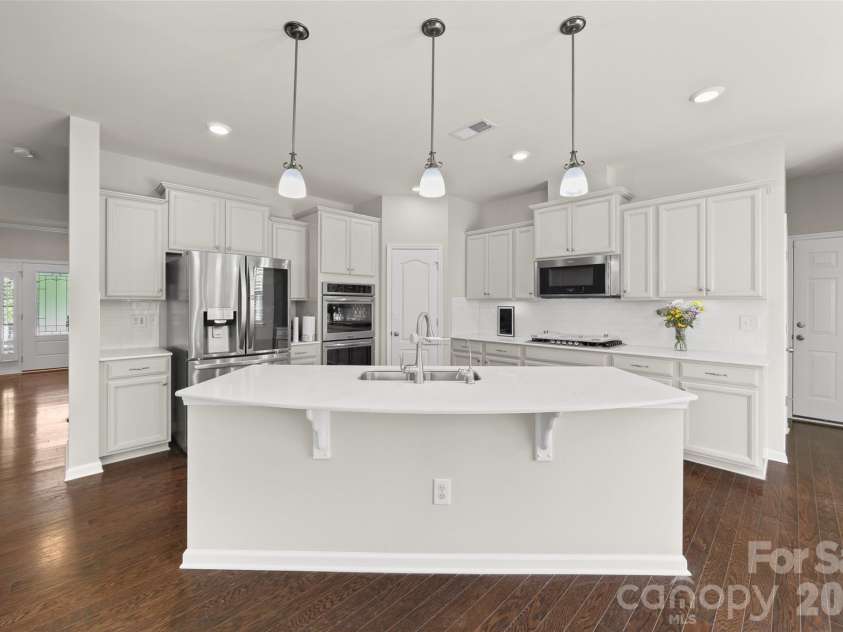 830 Spelman Drive, Fort Mill, SC 29707.  MLS# CAR4381190, YatesRealty ID 22954. 