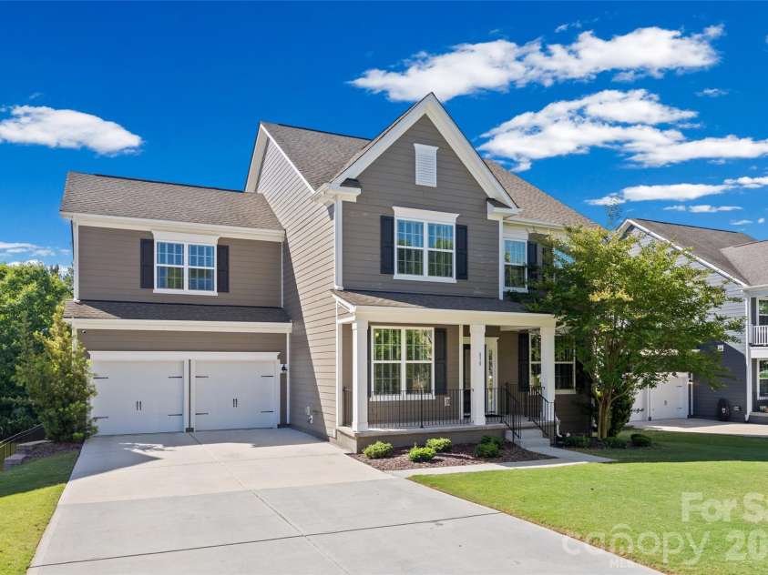 830 Spelman Drive, Fort Mill, SC 29707.  MLS# CAR4381190, YatesRealty ID 22954. 
