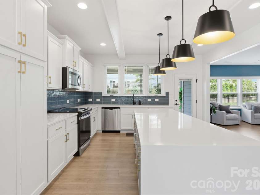 1949 Thoreau Way, York, SC 29745.  MLS# CAR4380587, YatesRealty ID 22955. 