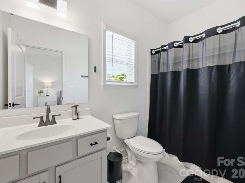 1949 Thoreau Way, York, SC 29745.  MLS# CAR4380587, YatesRealty ID 22955. 