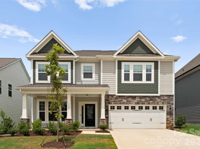 11117 Lochmere Road, Charlotte, NC 28278.  MLS# CAR4375474, YatesRealty ID 22957. 