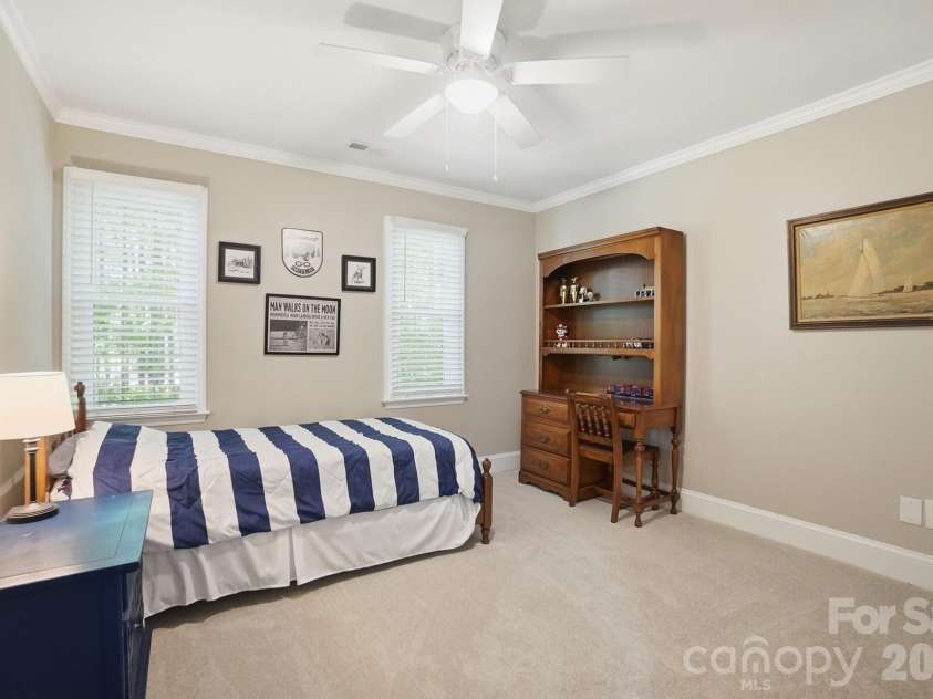 11103 Idlewild Road, Matthews, NC 28105.  MLS# CAR4367524, YatesRealty ID 22958. Bedroom