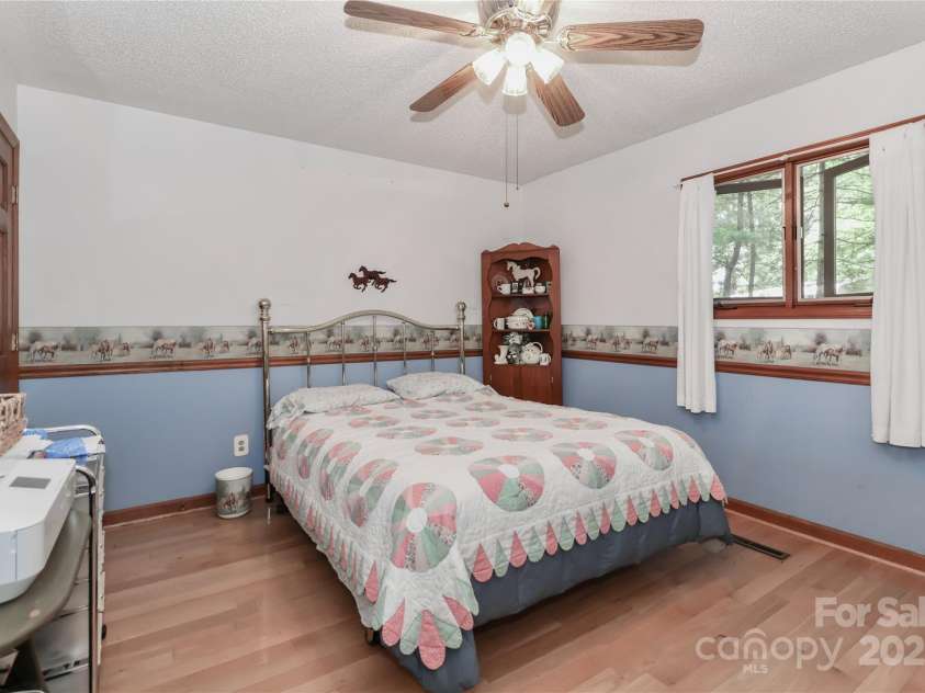 173 Rocky River Road, Mooresville, NC 28115.  MLS# CAR4259535, YatesRealty ID 2296. 