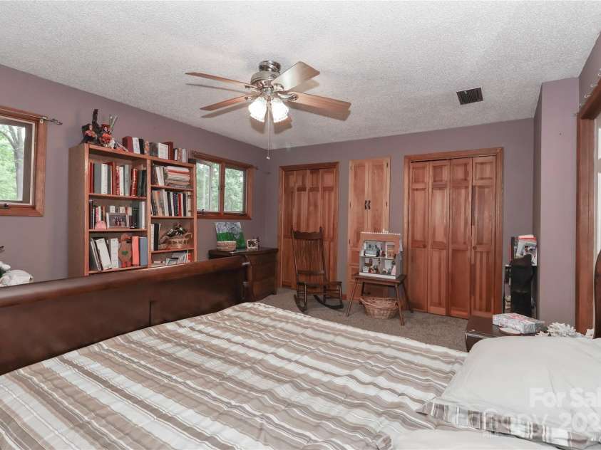 173 Rocky River Road, Mooresville, NC 28115.  MLS# CAR4259535, YatesRealty ID 2296. 