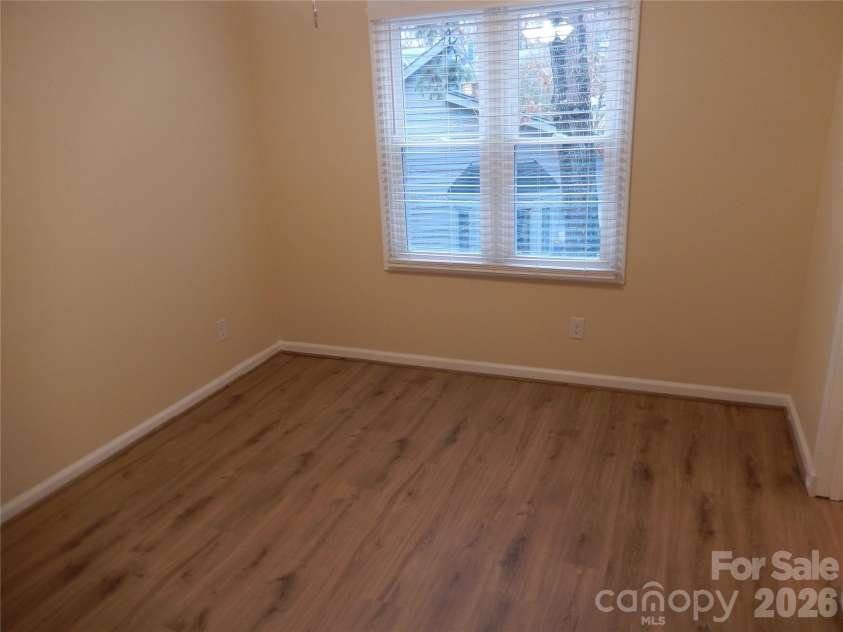 547 Brent Road, Raleigh, NC 27606.  MLS# CAR4350457, YatesRealty ID 2296. Bedroom