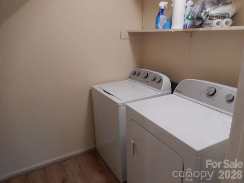 547 Brent Road, Raleigh, NC 27606.  MLS# CAR4350457, YatesRealty ID 2296. Laundry closet