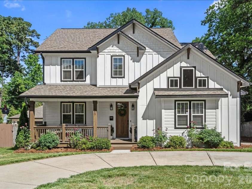 1517 Princess Place, Charlotte, NC 28208.  MLS# CAR4377408, YatesRealty ID 22960. 