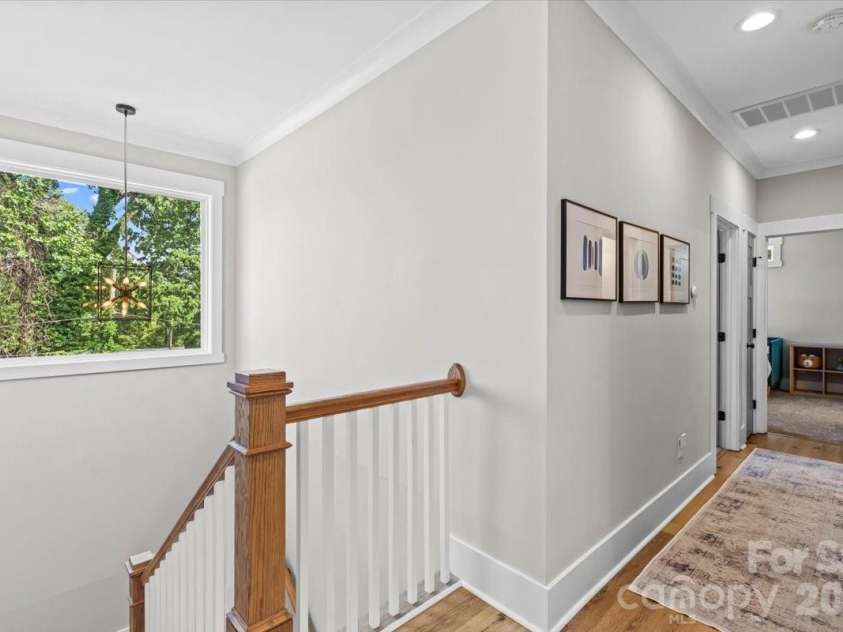 1517 Princess Place, Charlotte, NC 28208.  MLS# CAR4377408, YatesRealty ID 22960. 