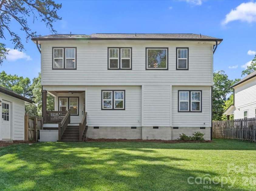 1517 Princess Place, Charlotte, NC 28208.  MLS# CAR4377408, YatesRealty ID 22960. 
