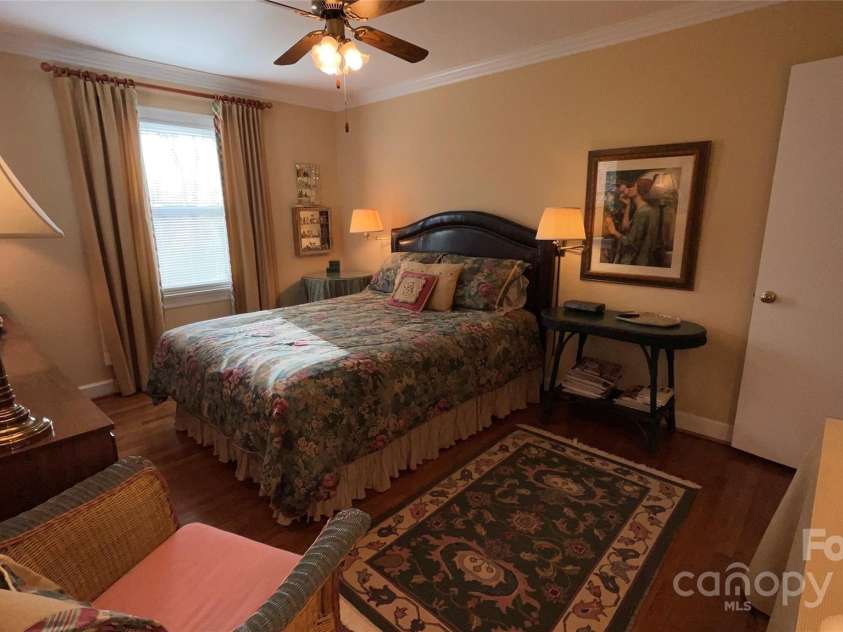 700 Valleyview Drive, Albemarle, NC 28001.  MLS# CAR4258028, YatesRealty ID 22960. 