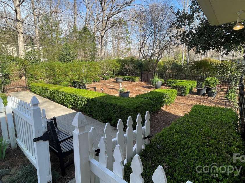 700 Valleyview Drive, Albemarle, NC 28001.  MLS# CAR4258028, YatesRealty ID 22960. Partially fenced back yard