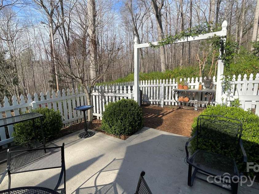 700 Valleyview Drive, Albemarle, NC 28001.  MLS# CAR4258028, YatesRealty ID 22960. Potting or herb garden area