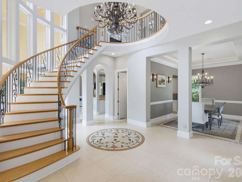 149 Vista Bluff Lane, Mooresville, NC 28117.  MLS# CAR4417255, YatesRealty ID 22962. 
