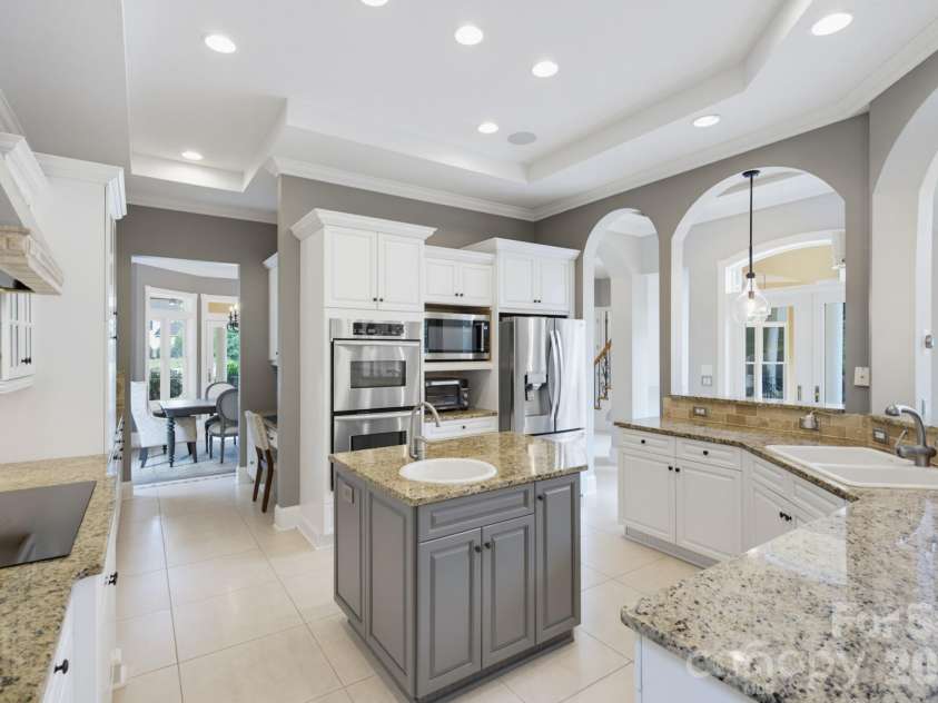 149 Vista Bluff Lane, Mooresville, NC 28117.  MLS# CAR4417255, YatesRealty ID 22962. 