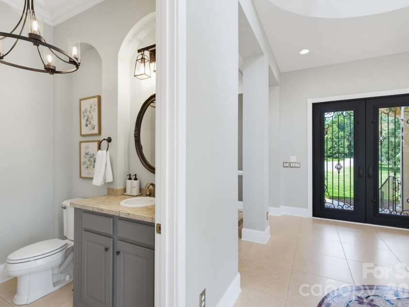149 Vista Bluff Lane, Mooresville, NC 28117.  MLS# CAR4417255, YatesRealty ID 22962. 