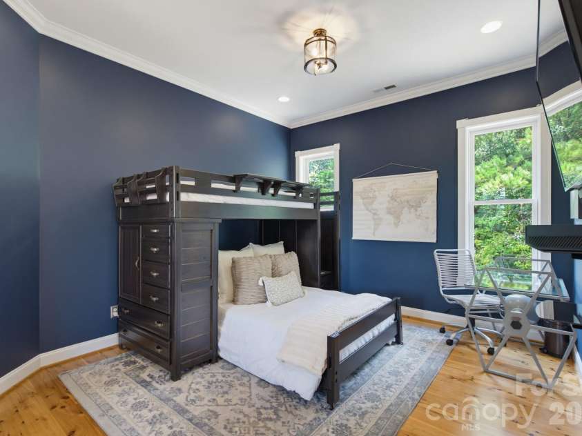 149 Vista Bluff Lane, Mooresville, NC 28117.  MLS# CAR4417255, YatesRealty ID 22962. 
