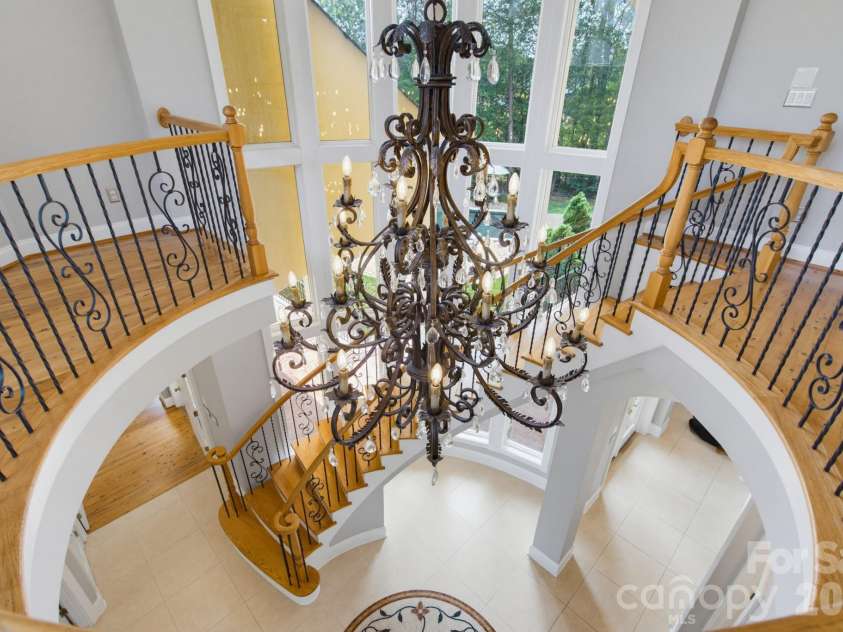 149 Vista Bluff Lane, Mooresville, NC 28117.  MLS# CAR4417255, YatesRealty ID 22962. 