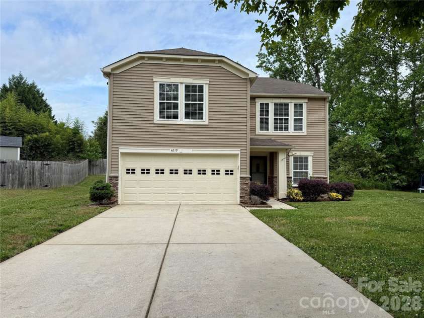 4219 Shasta Circle, Clover, SC 29710.  MLS# CAR4376851, YatesRealty ID 22963. 