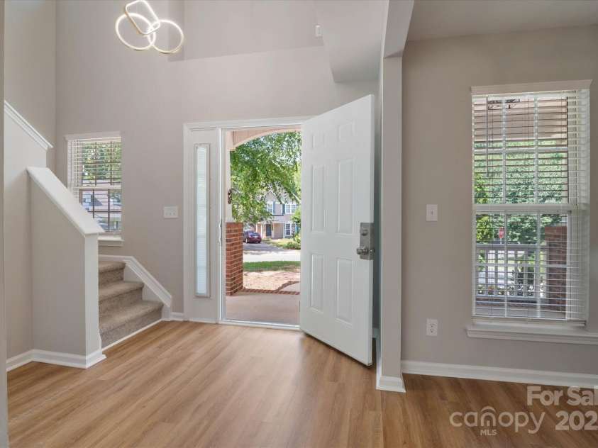 8343 Highlander Court, Charlotte, NC 28269.  MLS# CAR4273780, YatesRealty ID 22964. Such An Inviting Foyer With Lots Of Natural Light, New LVP Flooring, New Painting, And New Carpet Throughout Home!