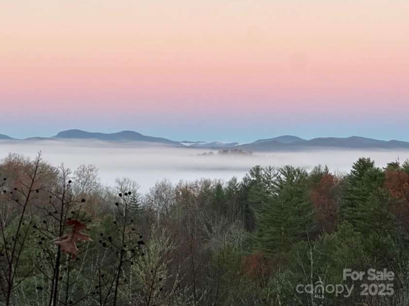 259 Dvdegi Court, Brevard, NC 28712.  MLS# CAR4248889, YatesRealty ID 22965. Welcome to the view from 259 Dvdegi Ct